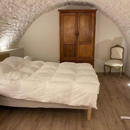 Les Matelles : Charmant Logement En Pierres Bagian luar foto